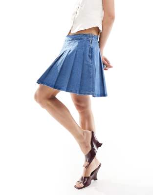 Pieces Pleated Mini Skirt In Blue