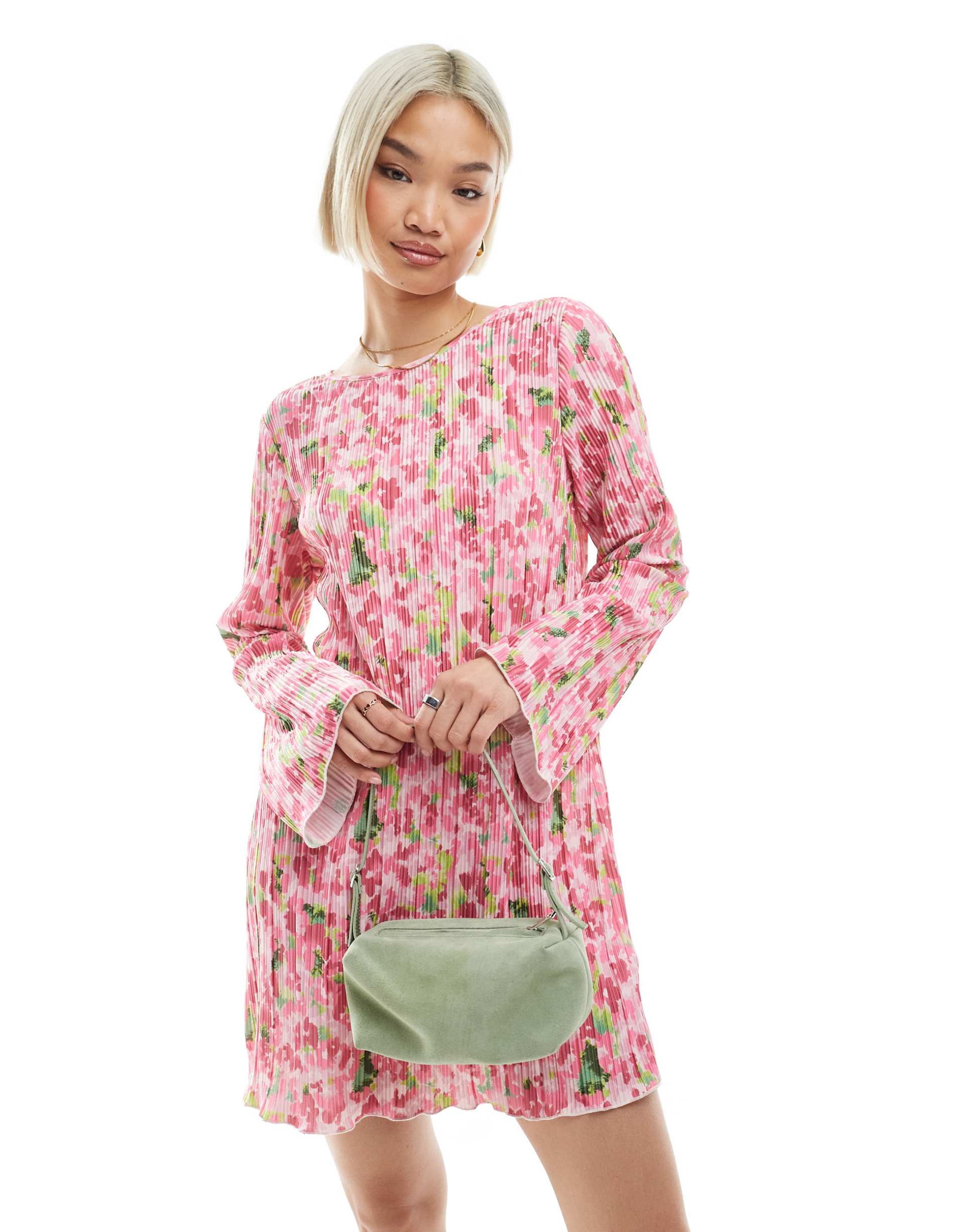 pieces plisse long sleeve mini dress in pink floral print