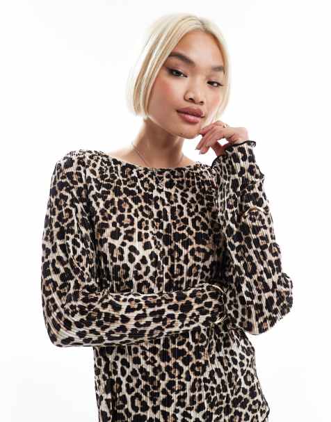 Pieces plisse long sleeve top in leopard print (part of a set) - view 1