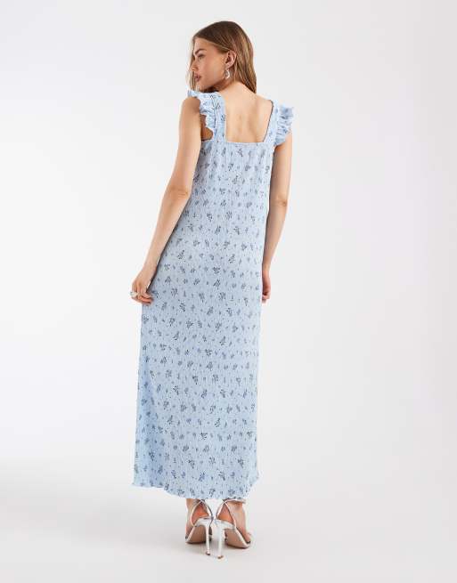 PIECES plissé maxi dress with frill sleeves in blue floral, 4 of 4