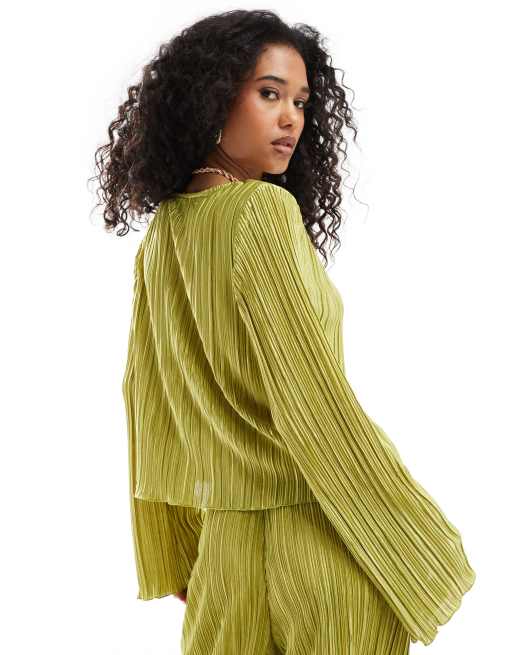 Pieces - Plissé top met uitlopende mouwen in groen, deel van co-ord set, 2 van 4