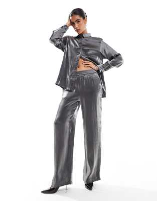 pull on pants in metallic gray - part of a set