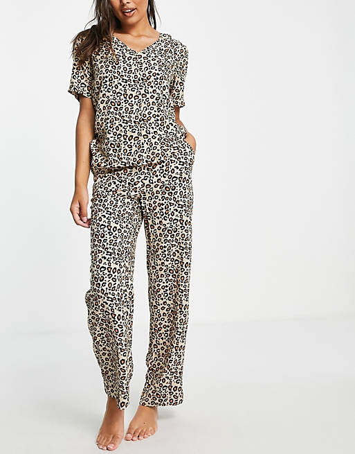 PIECES pyjama set in leopard print