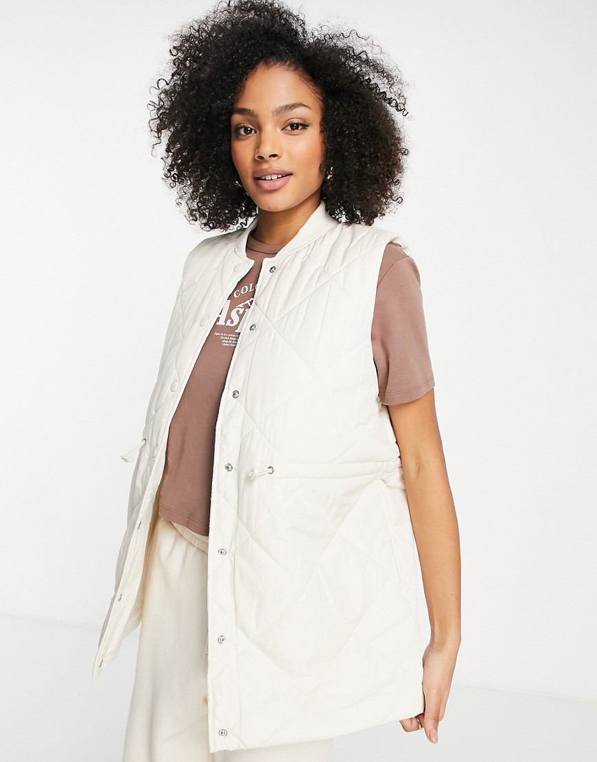 Pieces quilted gilet in cream-White
