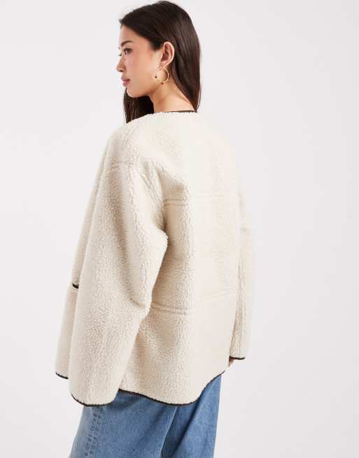 Pieces reversible teddy and faux leather jacket in cream and brown, 3 of 4