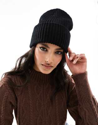 Pieces ribbed beanie in black | ASOS