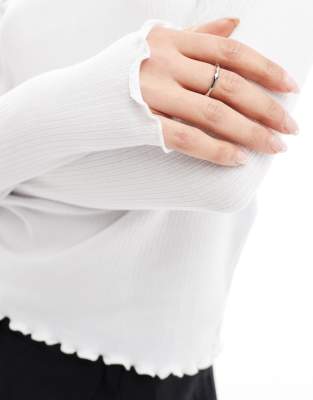 Pieces Ribbed Long Sleeve Top With Lettuce Edge Detail In White