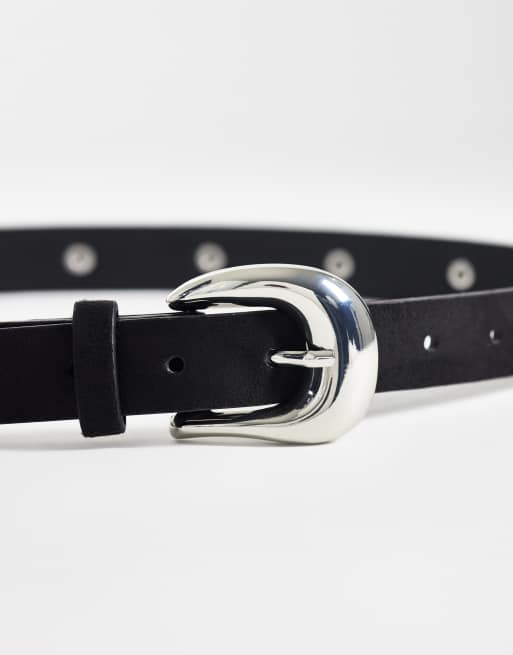 Pieces - Riem met leerlook en zilverkleurige studs in zwart, 3 van 3