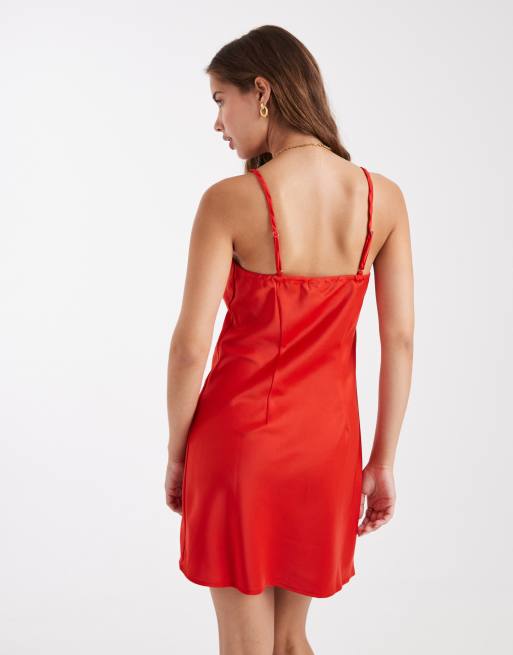 Pieces - Robe caraco courte en satin - Rouge, 4 de 4