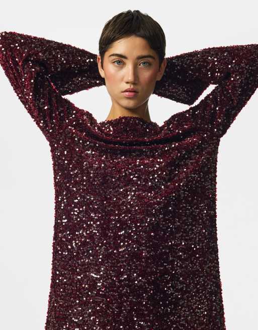 Pieces robe coloris lie-de-vin, 6 de 7