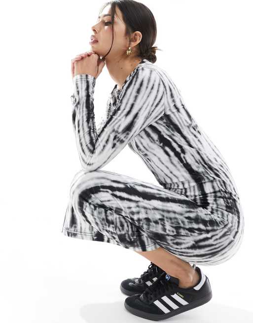 Pieces Robe c tel e mi longue effet tie dye Noir et blanc