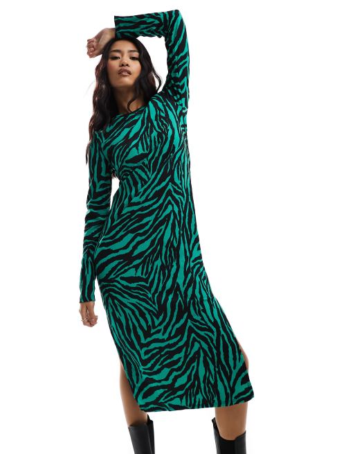 Pieces - Robe mi-longue à col montant et imprimé animal - Vert