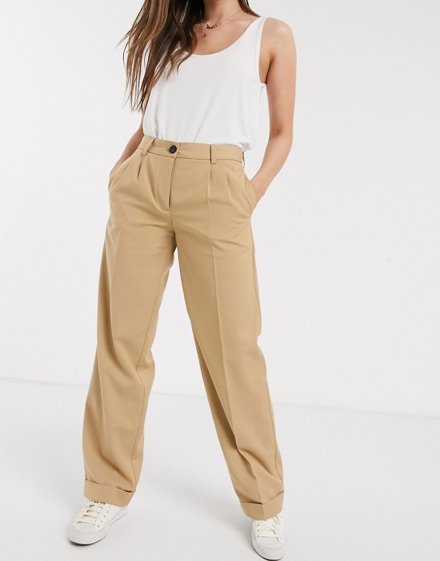Pieces roll hem straight leg tailored trousers in tan