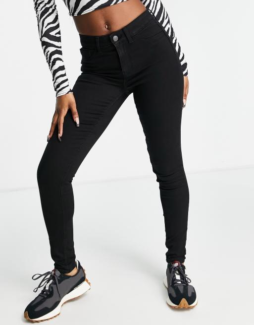 Verrijking toegang bolvormig Pieces Sage shaping mid rise skinny jeans in black | ASOS