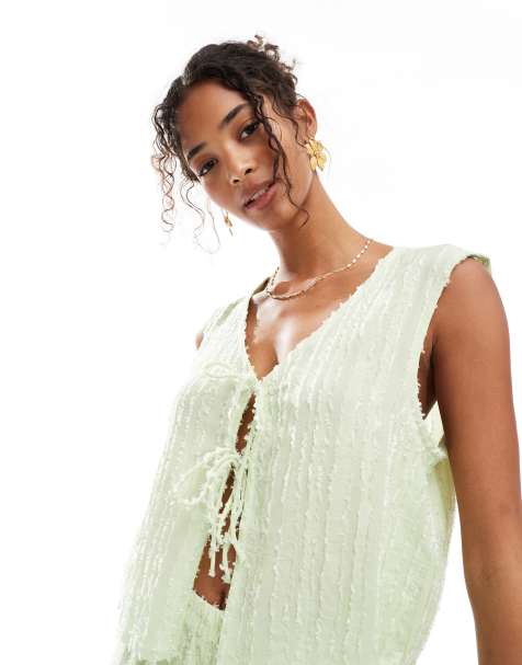 Pieces - Sart grøn ærmeløs top med tekstur og bindebånd foran - Del af sæt - view 1