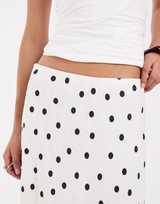 Pieces satin maxi skirt in white polka dot print, 3 of 5
