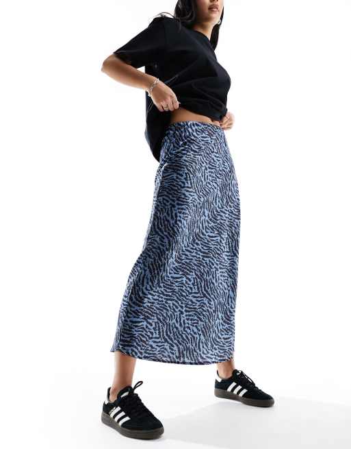 Blue animal hot sale print skirt