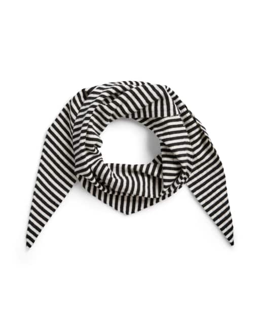 Pieces scarf i svart, 3 av 3