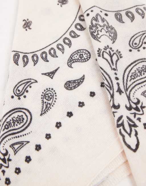 Pieces sciarpa crema con stampa paisley nera, 2 di 3