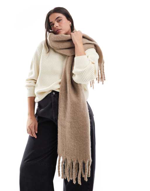 Pieces - Sciarpa morbidissima color visone argentato con nappe