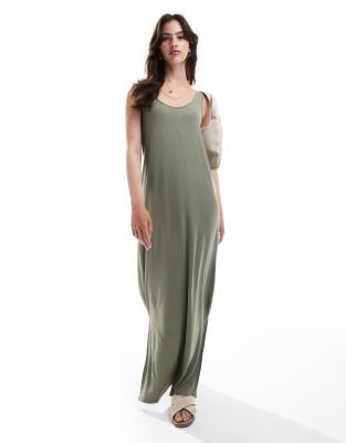Pieces Pieces scoop neck maxi dress in green-Neutral