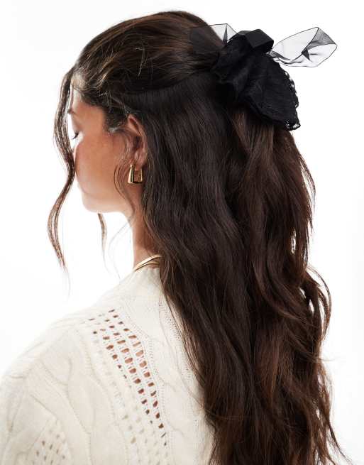 Pieces - Scrunchie met XL kanten strik in zwart