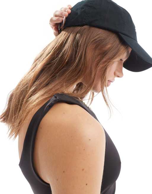 Pieces seamless slinky reversable vest top in black, 3 of 4