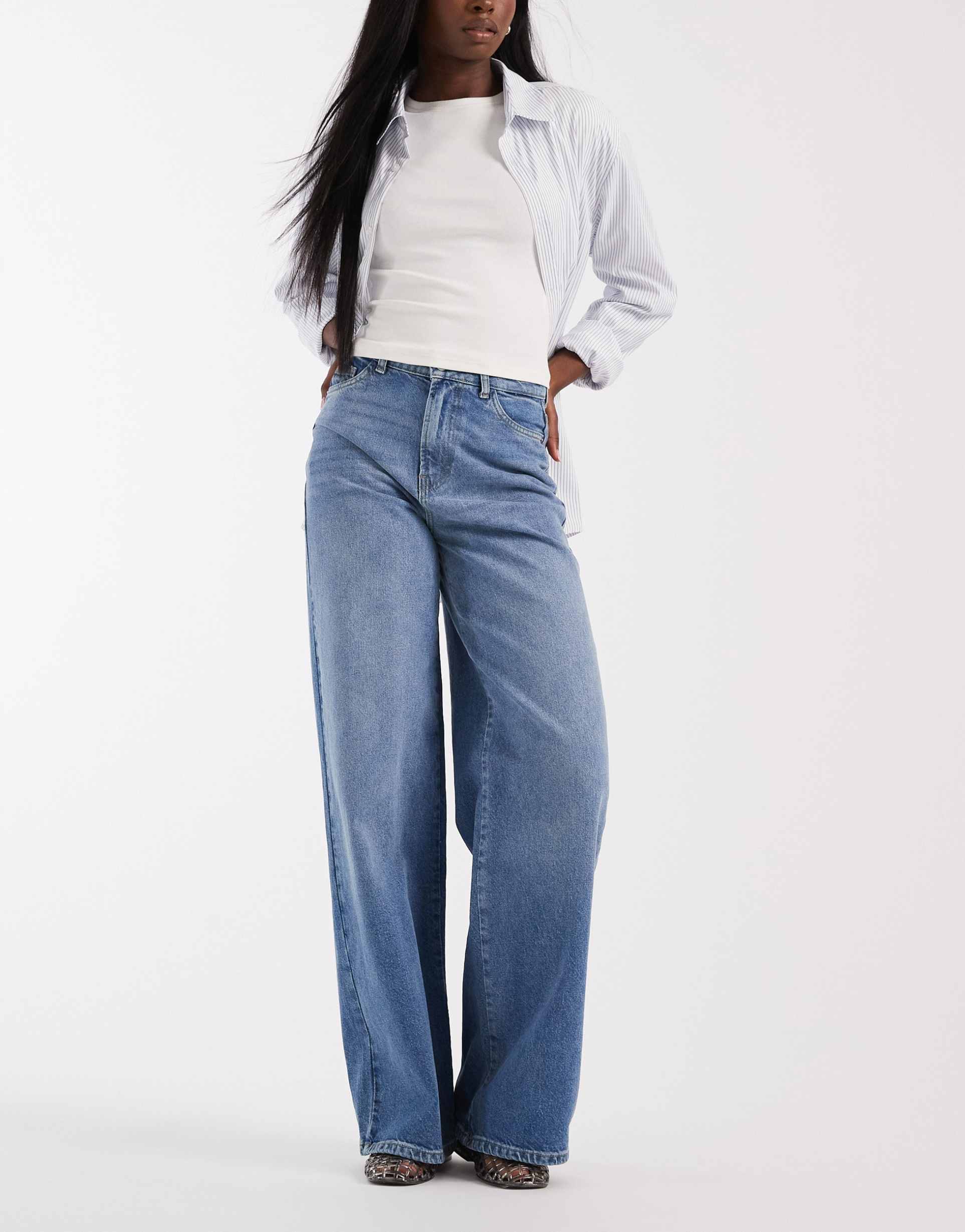 pieces selma high waisted wide leg jeans in medium blue denim
