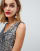 Thumbnail 3 of 4