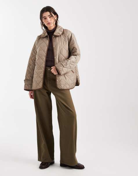 Pieces short quilted jacket with collar in beige with contrast binding