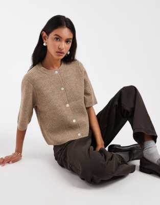 PIECES short sleeve boxy cardigan in beige
