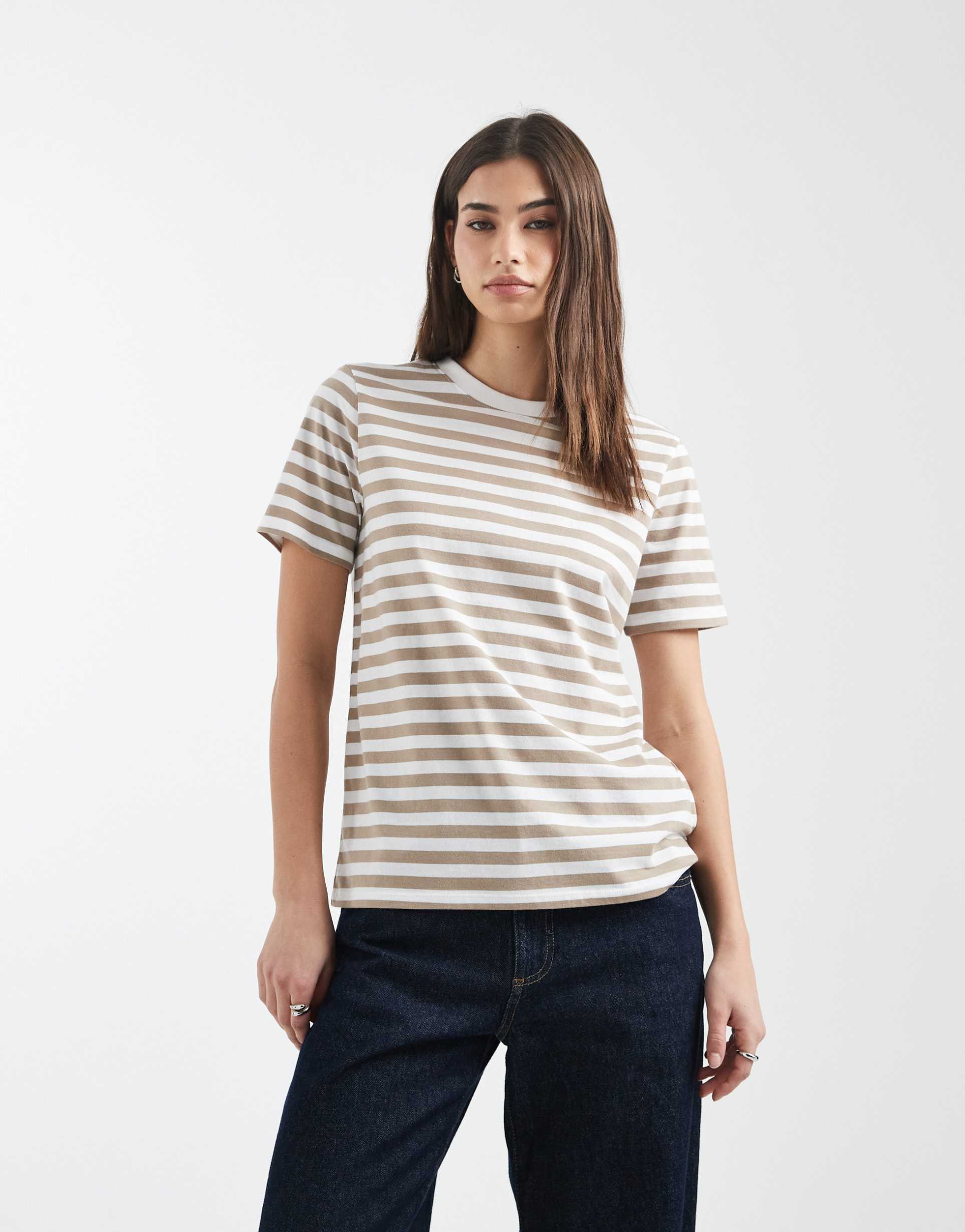 pieces short sleeve boxy t-shirt in silver mink and white stripes