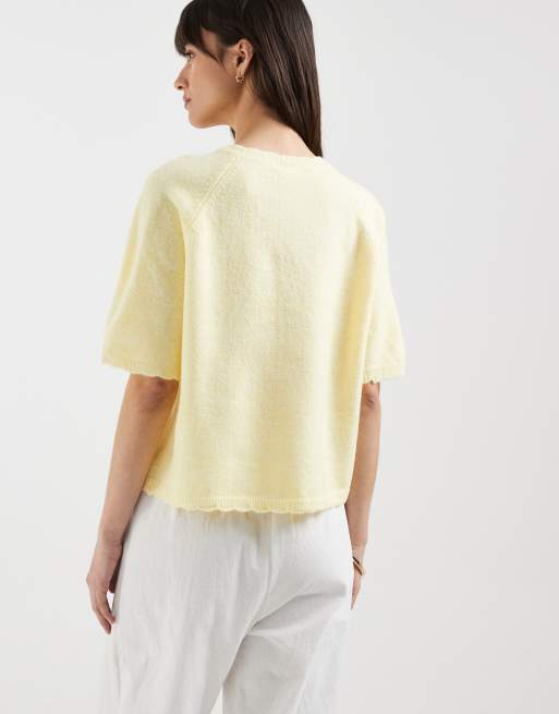 PIECES short sleeve scallop trim knit cardigan in butter yellow , 3 of 4