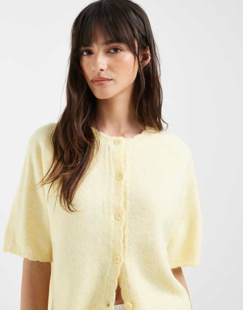 Pieces short sleeve scallop trim knitted cardigan in butter yellow  - view 1