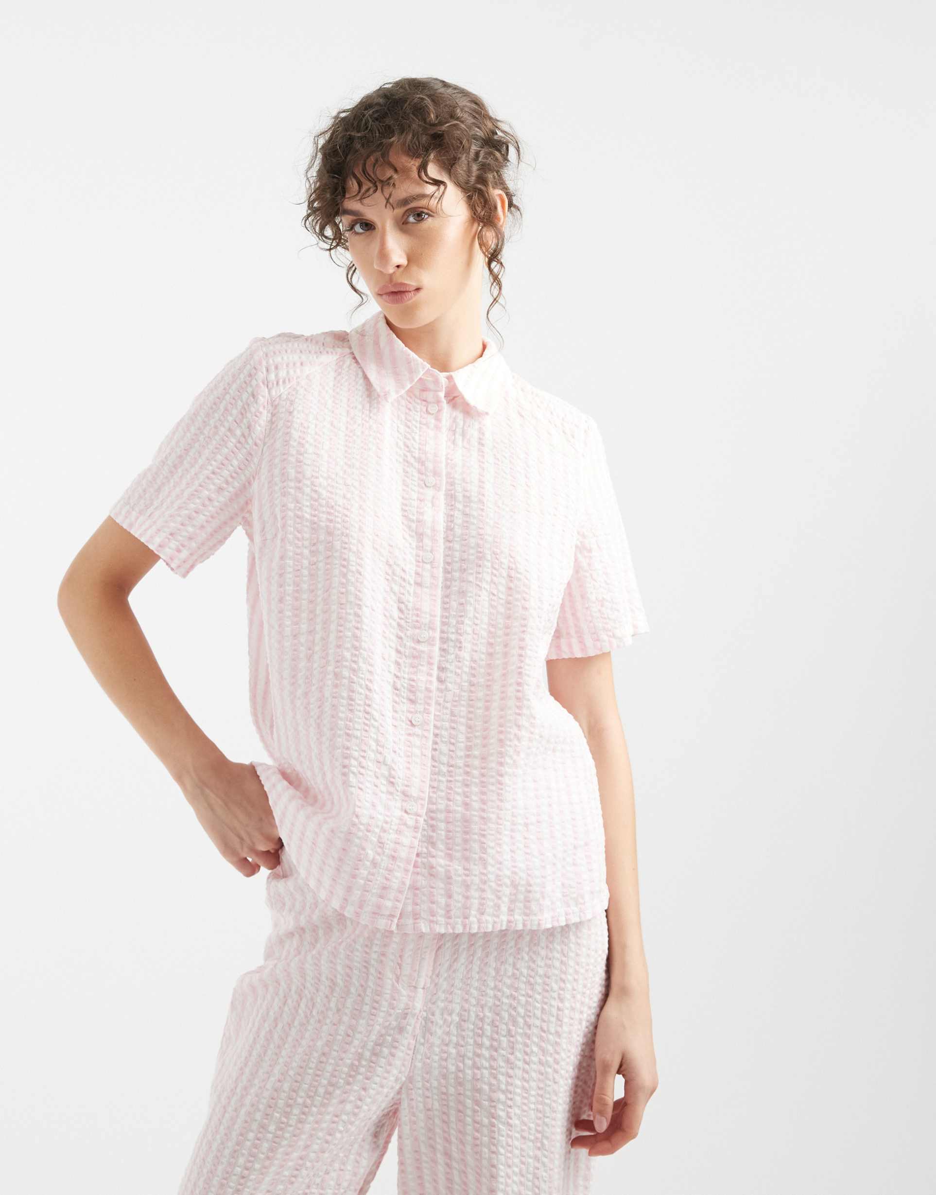 pieces short sleeve shirt in roseate pink and white - part of a set
