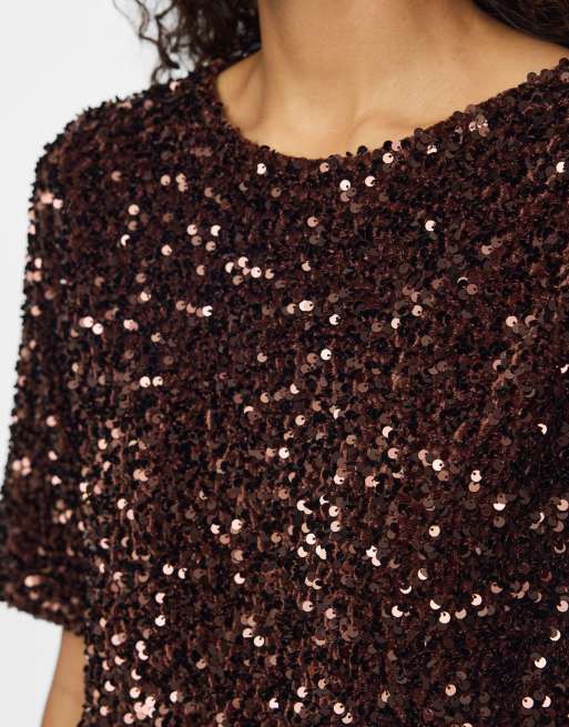 Pieces Short sleeved top in chicory coffee1, 4 of 7