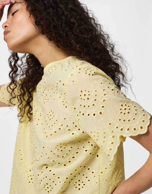 Pieces Short sleeved top in french vanilla, 4 of 7