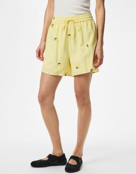 Pieces shorts i ljus banan - view 1