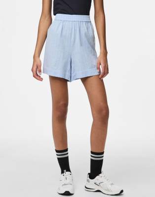 Pieces - Shorts in Hellblau