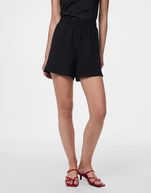 Pieces - Shorts in zwart