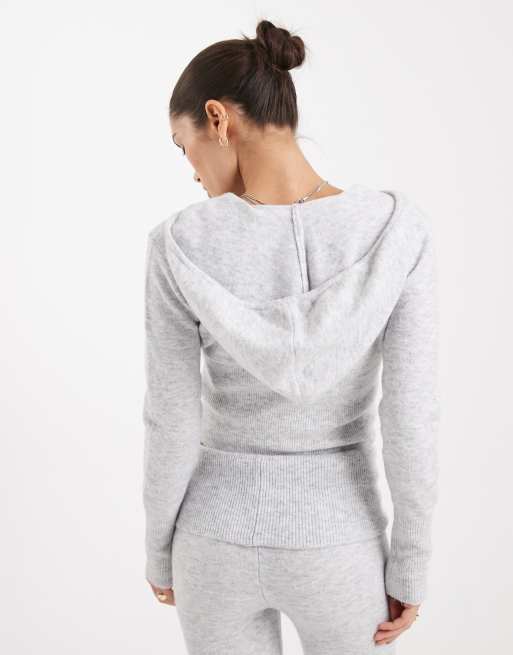 PIECES shrunken knitted hoodie in light grey melange (Part of a set), 2 of 4