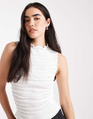 Pieces Sleeveless Textured Top In White