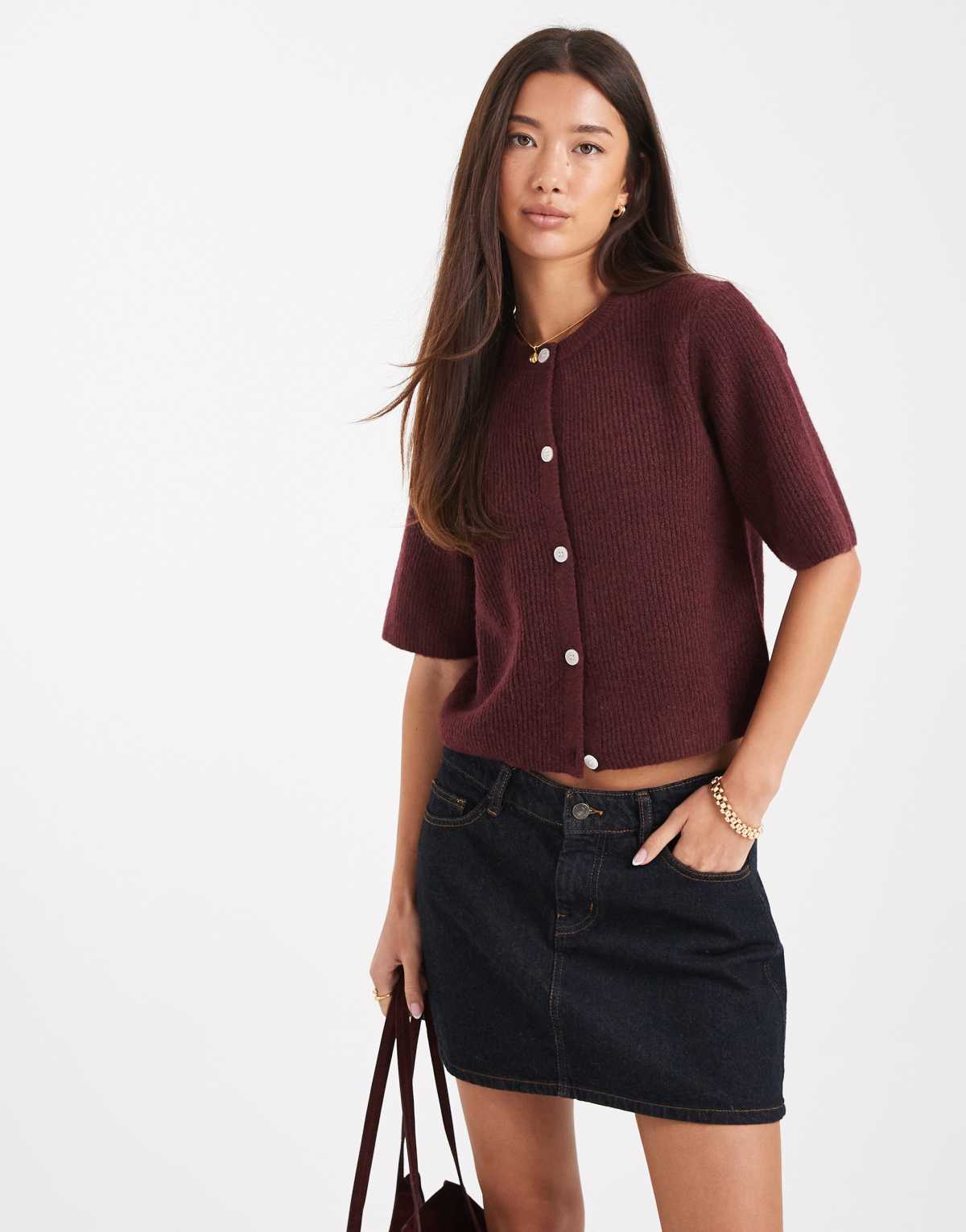 Pieces soft knit short sleeve cardigan in burgundy