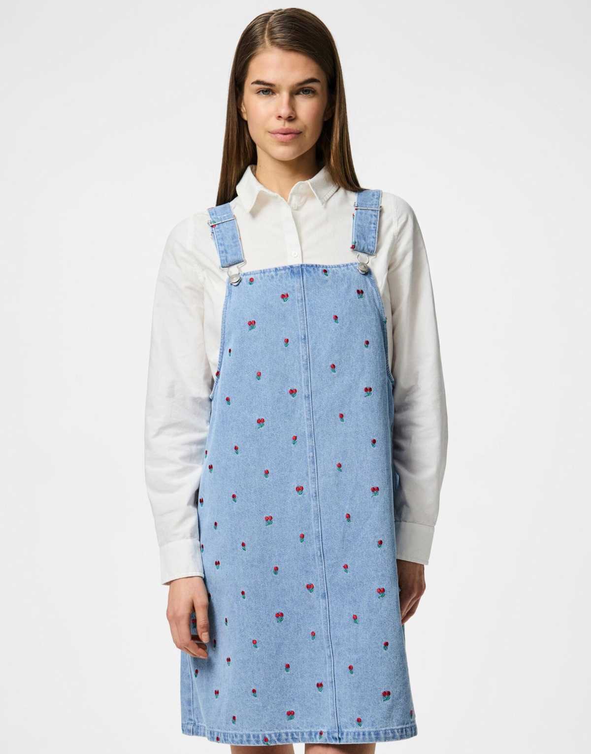 Pieces Spencer dress in medium blue denim
