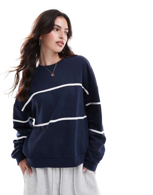 Pieces – Sport Core – Sweatshirt in Blau und Weiß mit Paspelierung