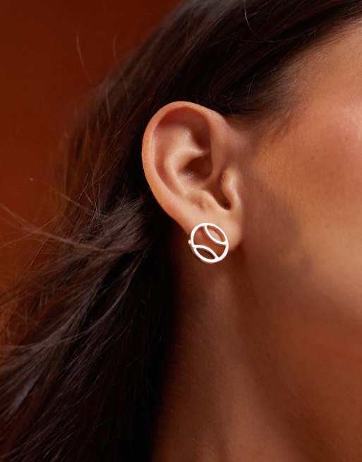 Pieces Sport Core tennis ball stud earrings in gold, 3 of 4