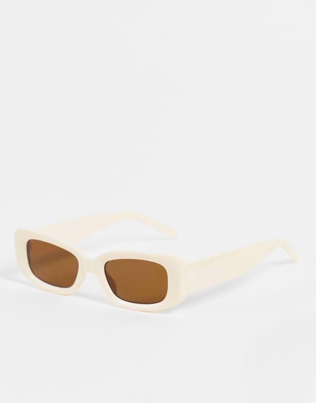 Pieces square sunglasses in cream