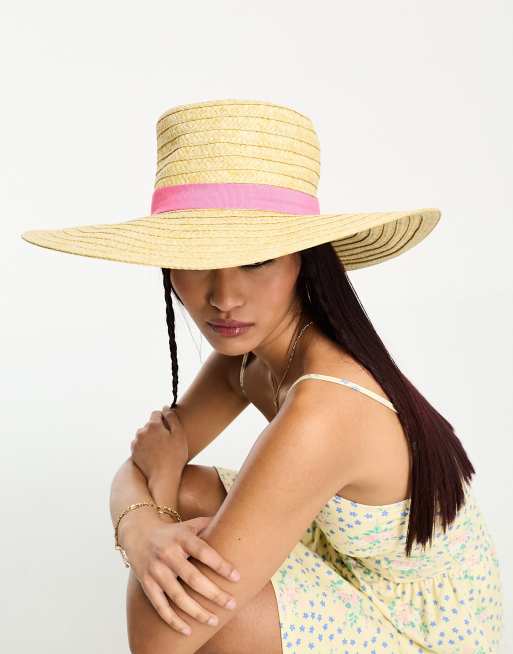 Straw wide brim hat with ribbon in natural