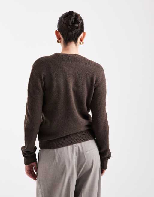 Pieces – Strickjacke in meliertem Schokobraun, 2 von 4
