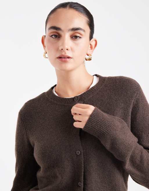 Pieces – Strickjacke in meliertem Schokobraun, 4 von 4